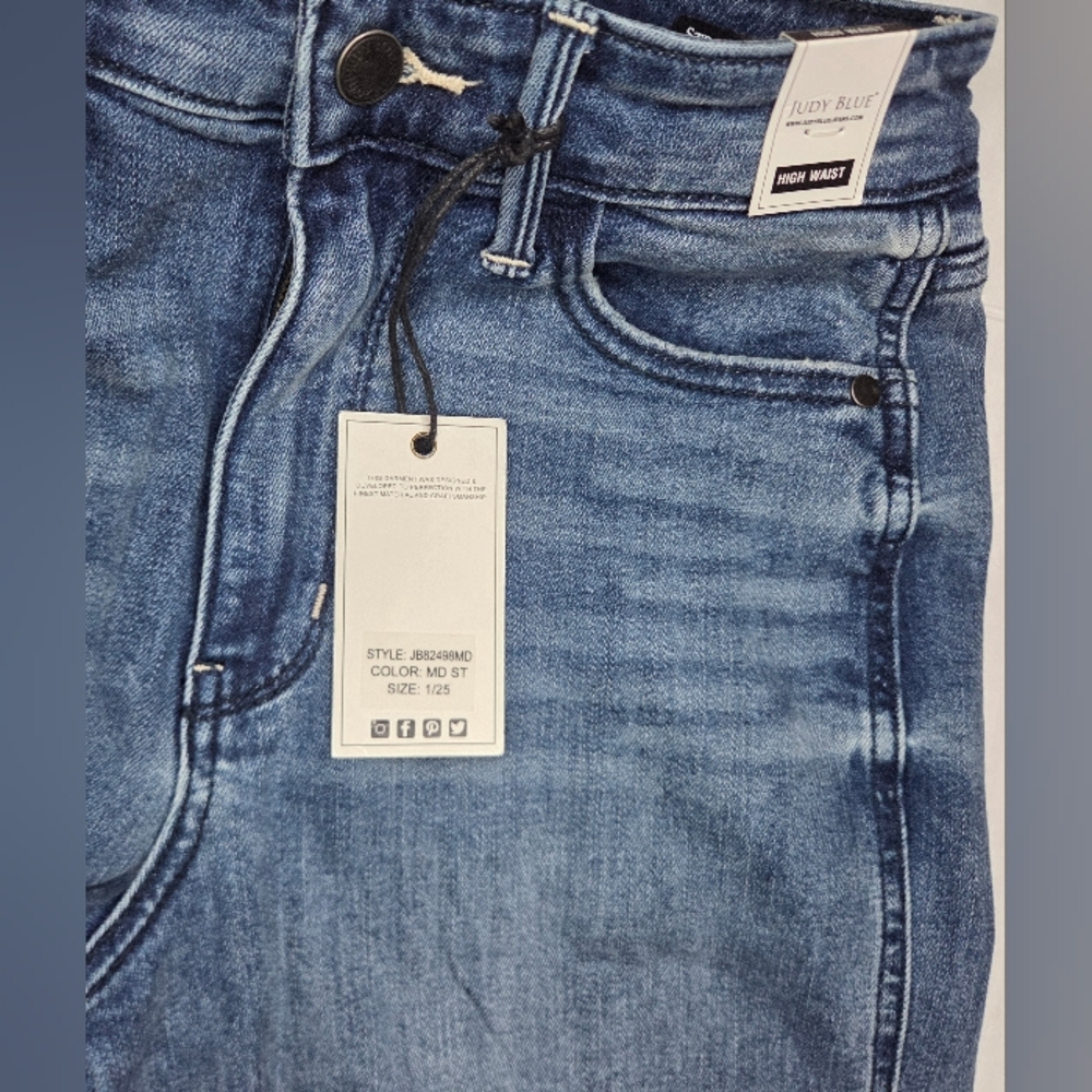 New Judy Blue High Waist Straight Leg Jeans Size 1/25 Distressed Raw Hem - Picture 6 of 11